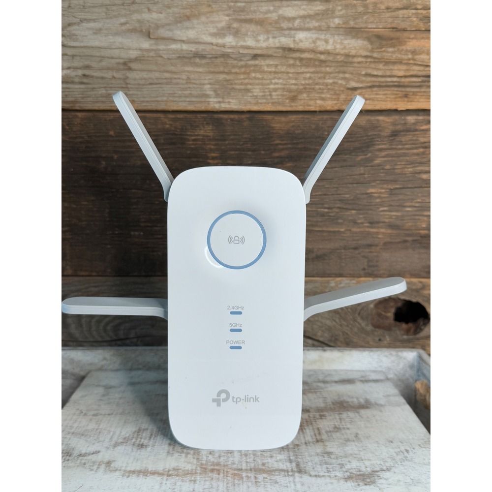 TP-Link RE650 AC2600 Wi-Fi Range Extender Dual Band Gigabit Port NWOB MSRP $120